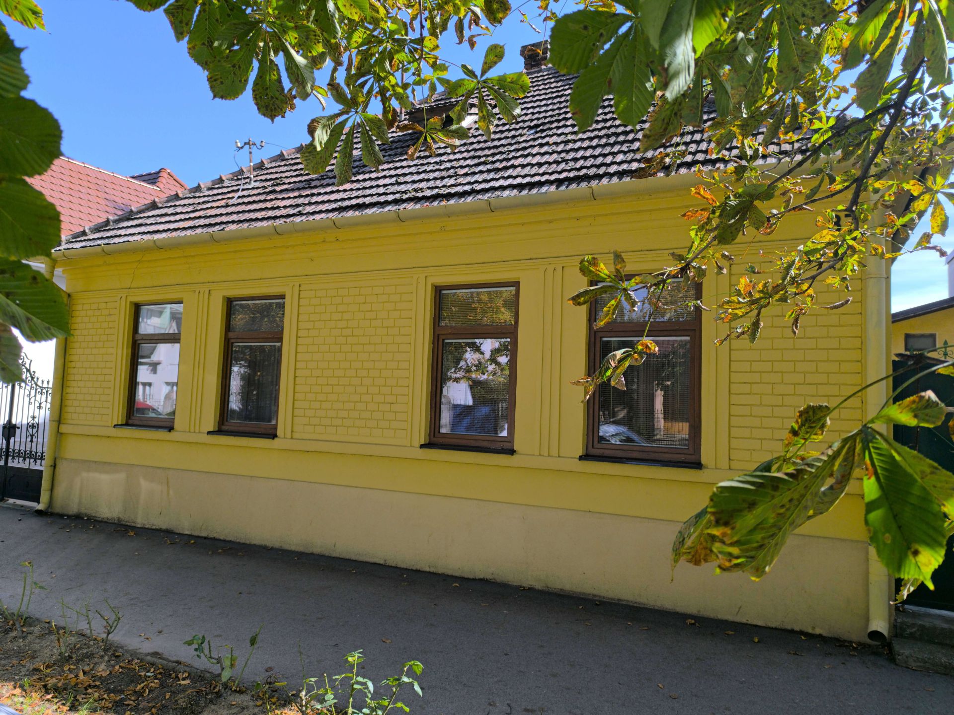 PRENAJATÉ - Rodinný dom v Hlohovci