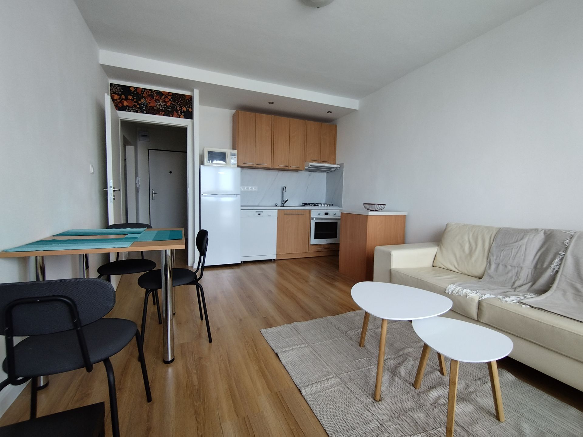 PRENAJATÉ - 2 izbový byt v Nitre na Chrenovej