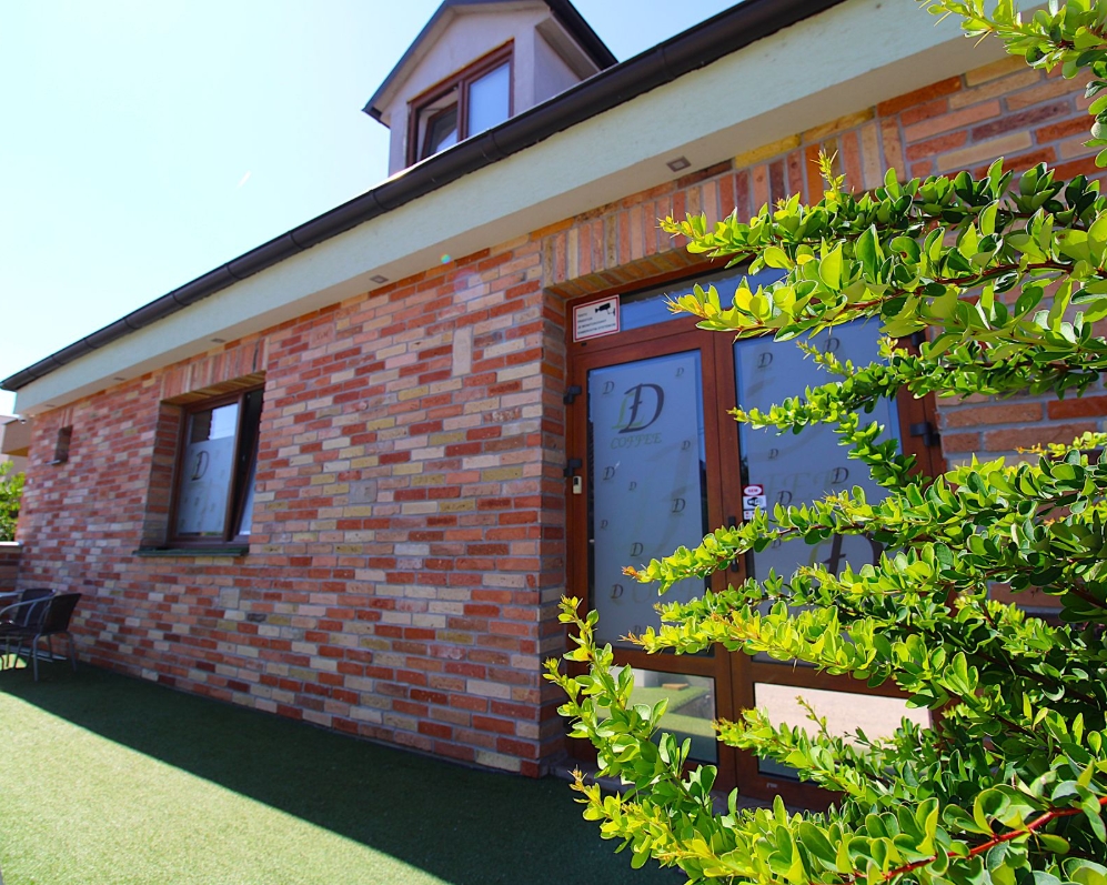 PRENAJATÉ - Obchodné priestory v Maduniciach