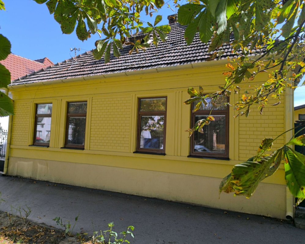 PRENAJATÉ - Rodinný dom v Hlohovci